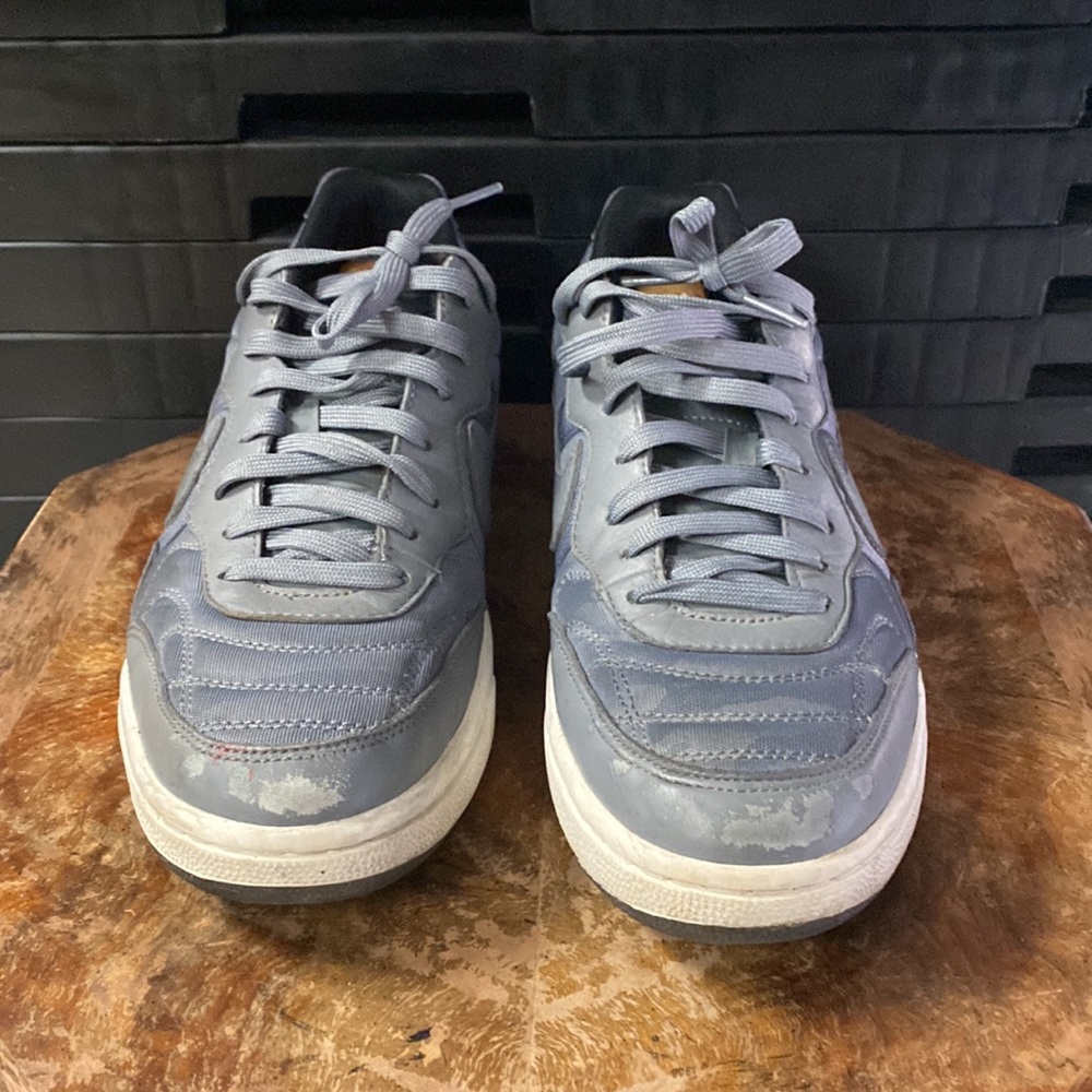 Nike - Picture 5 of 6